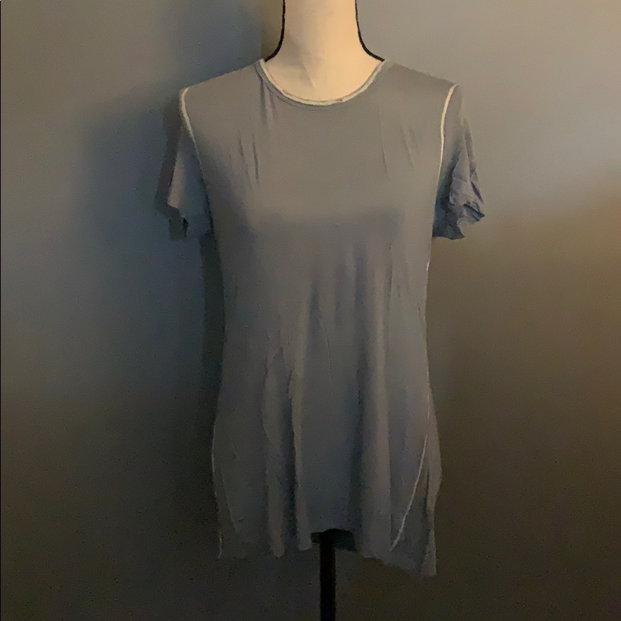 Bailey Tee